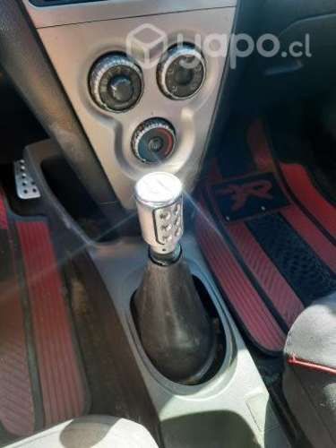 Toyota yaris 2011 sedan