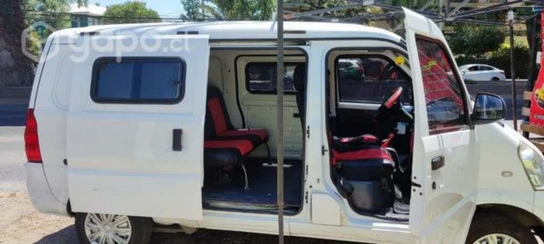 Furgón modelo N300 año 2013