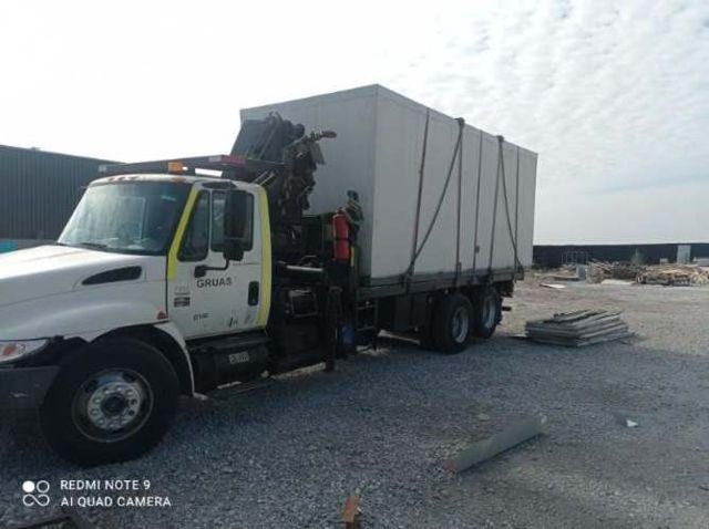 Arriendo camión pluma