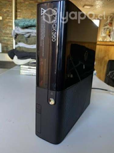 XBOX 360 mas juegos y controles