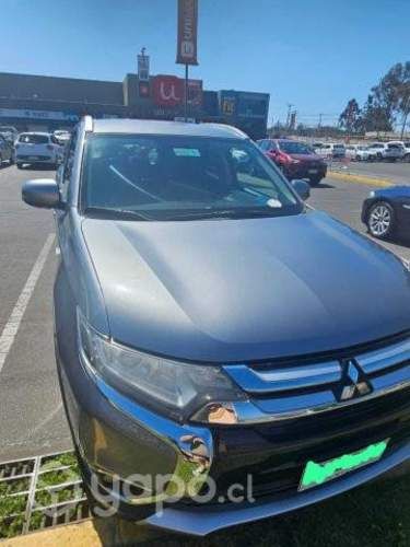 Mitsubishi outlander 2017