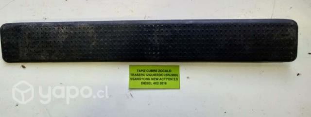 Tapiz Cubre Zocalo Trasero Izq Ssangyong New