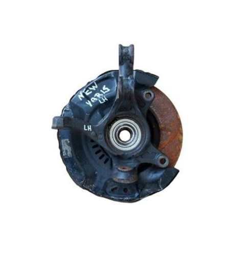 Muñón con Maza Del Izquierdo Toyota New Yaris 2008