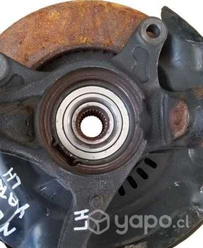 Muñón con Maza Del Izquierdo Toyota New Yaris 2008