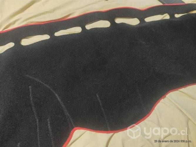 Cubre tablero Chevrolet tracker 2017 a 2020