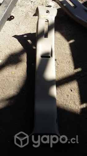 Tapiz cubre pilar central izquierdo Ford F150 5.4