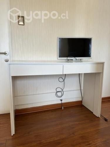 Escritorio CIC + silla gamer