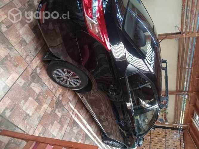 Colectivo vendo impecable..toyota new yaris