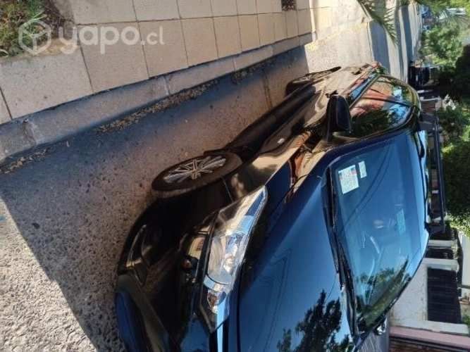 Colectivo vendo impecable..toyota new yaris