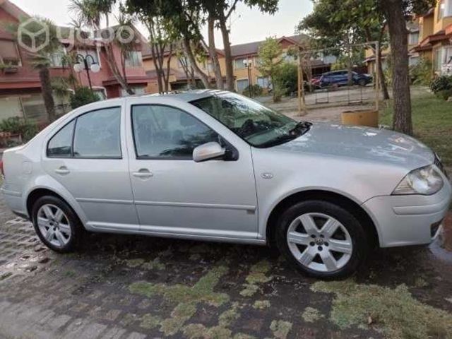 Volkswagen Bora 2.0 2011