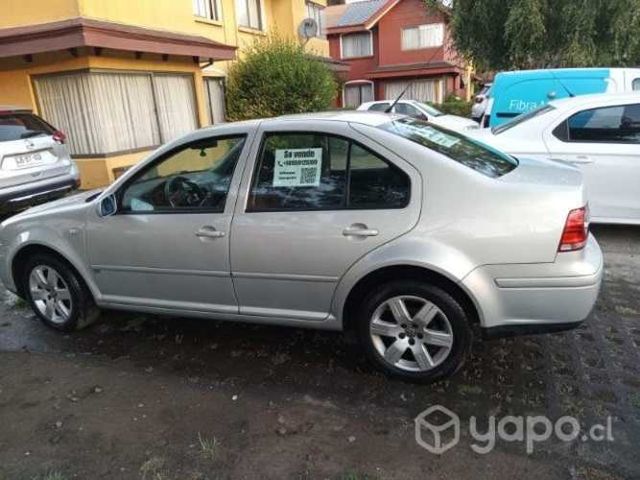 Volkswagen Bora 2.0 2011