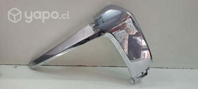 Cromado derecho mitsubishi outlander