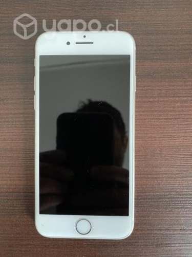 IPhone 8, 64GB, color plata, excelente condiciones