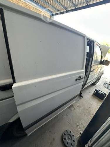 Puerta corredera mercedes vito 2011 (111)