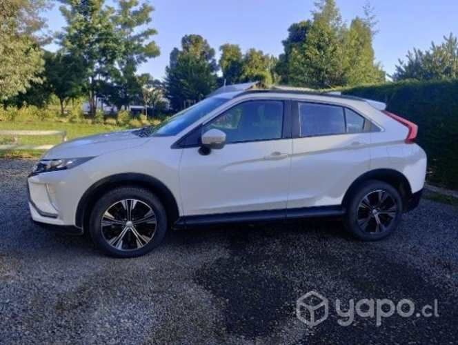 Se vende Mitsubishi eclipse Cross