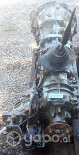 Caja Cambio Mecánica 4x4 (MLH001) Mitsubishi L200