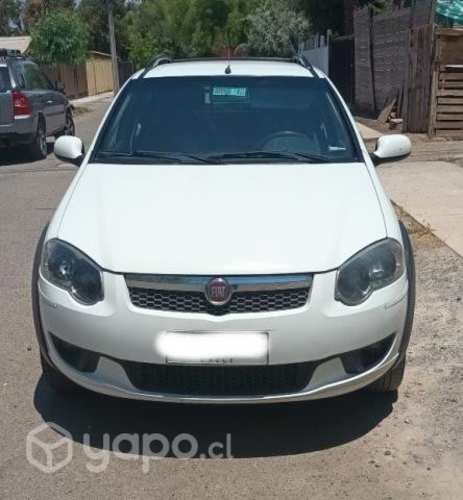 Fiat strada 2015