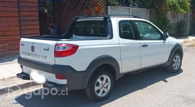 Fiat strada 2015
