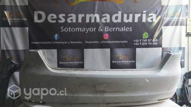 Parachoque trasero Jetta 2.1