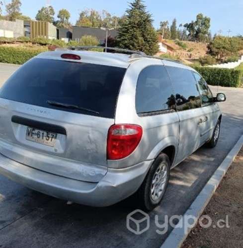 Se vende chysler gran caravan