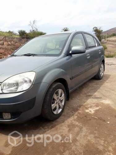 Kia motors rio 2010