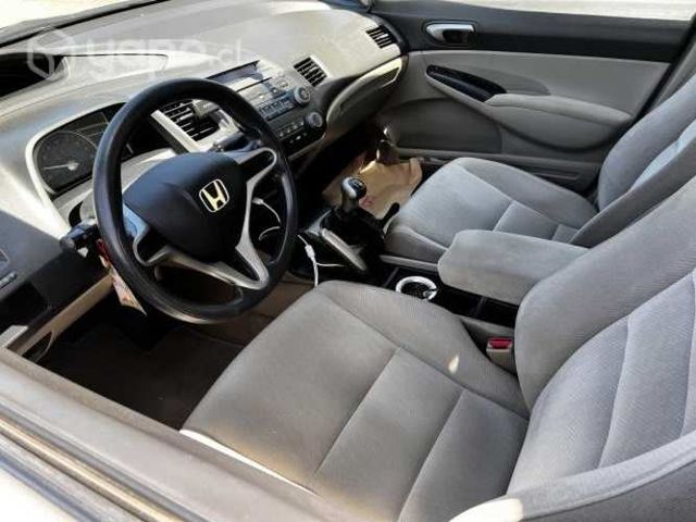 Honda civic 2011