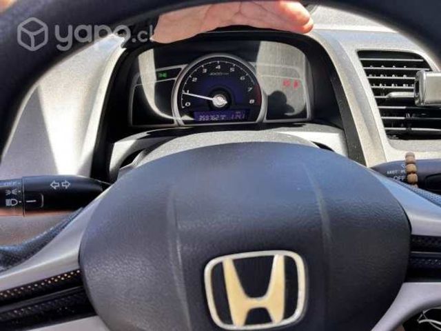 Honda civic 2011