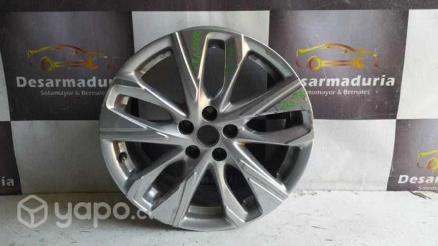 Llanta tracker 2021 a 2023 ltz aro 17. 2.1