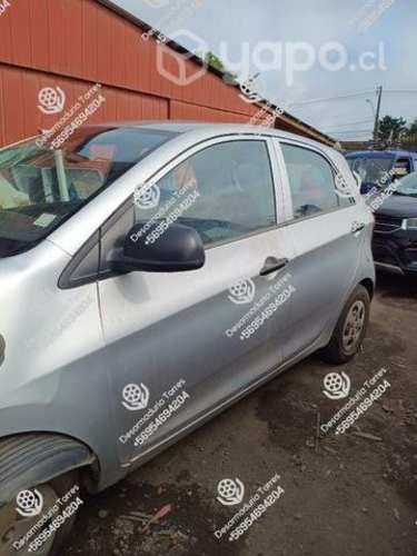 Vidrio costado izquierdo morning 2012