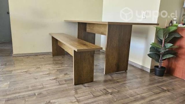 Mesa comedor + 1 banca