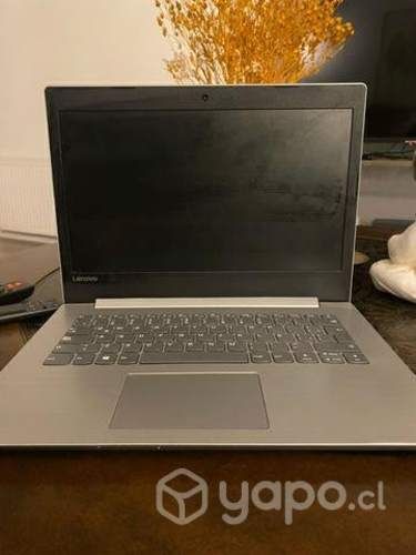 Computador HP incluye cargador