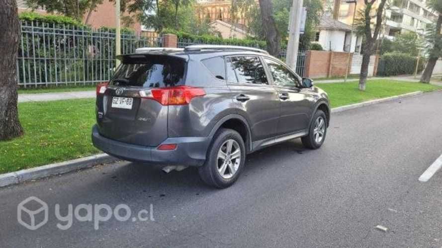 Toyota rav4 2015