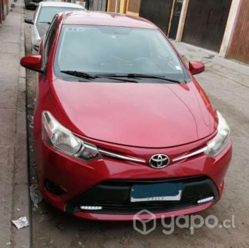 Vendo Toyota Yaris
