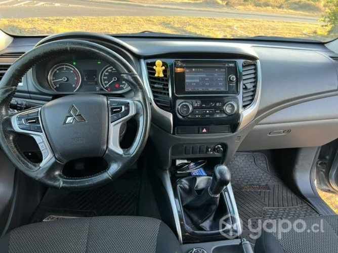 Mitsubishi L200 Dakar 2.4 2018