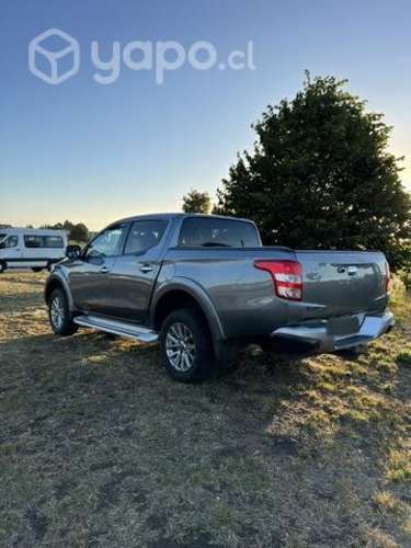 Mitsubishi L200 Dakar 2.4 2018