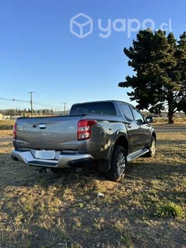Mitsubishi L200 Dakar 2.4 2018