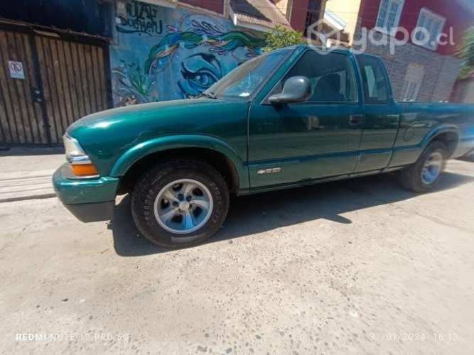 Chevrolet s10 cabina y media