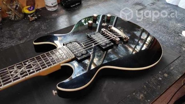 Guitarra Schecter Scorpion Deluxe Baritone Black