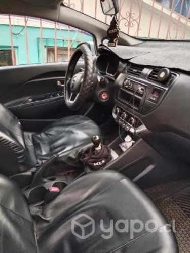 Kia rio 4 2015