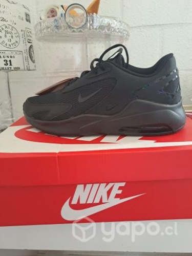 Nike Air Max Bolt nuevas y originales
