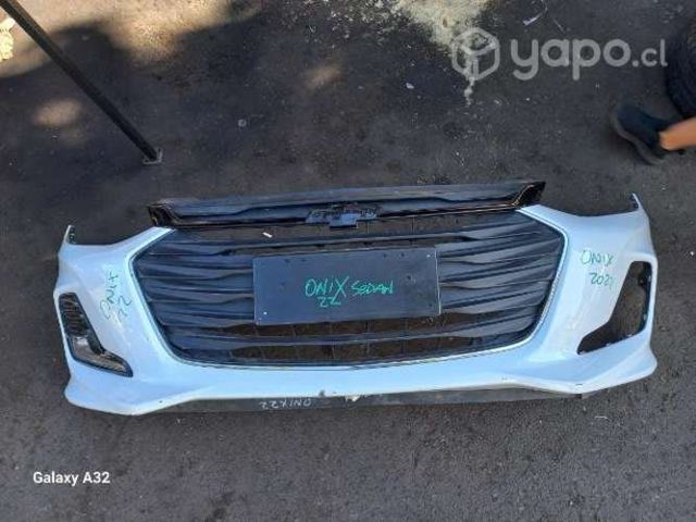 Parachoque delantero onix turbo 2022