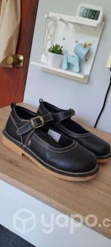 Zapatos escolares Colloky talla 38