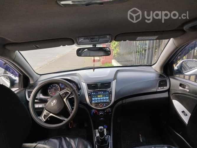 Vendo Auto Hyundai año 2016