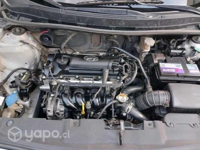 Vendo Auto Hyundai año 2016