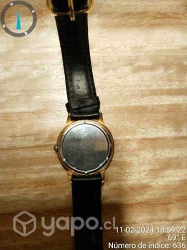 Reloj antiguo a cuerda
