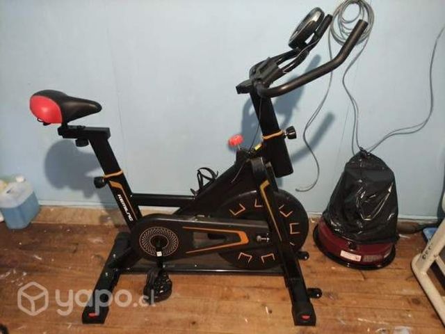 Bicicleta estática nueva con problema en pedal