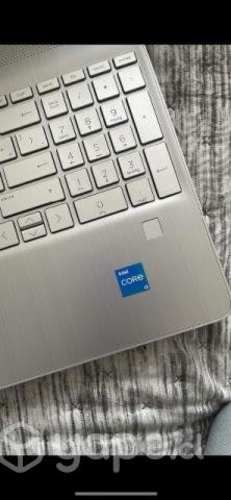 Notebook hp icore3 11va generación