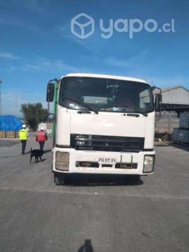 Se vende camión 10 toneladas marca Chevrolet 2013