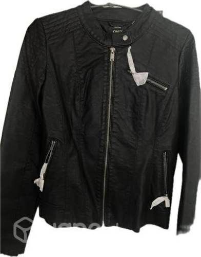 Chaqueta de cuero Only nueva
