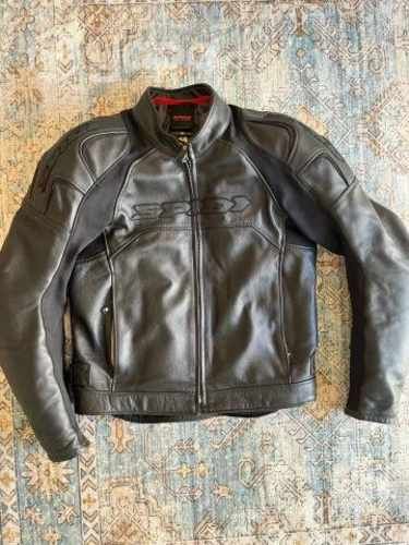 CASACA Moto de CUERO (NUEVA) - Marca SPIDI